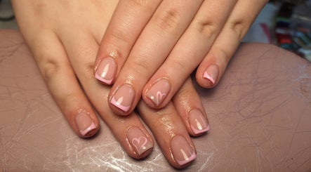 Vanity Nails slika 2