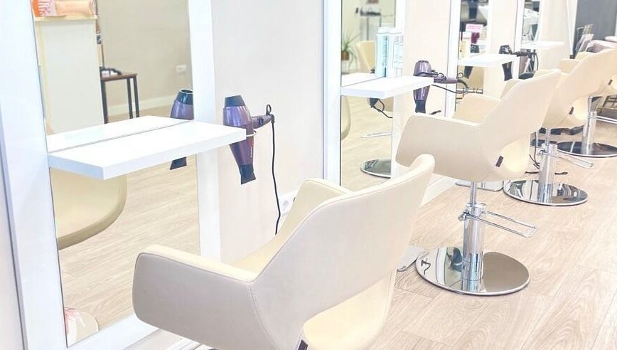 Glow Salon Zaltbommel зображення 1