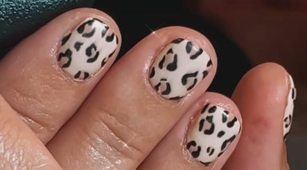 Stephanie.elmore.nailtech image 3