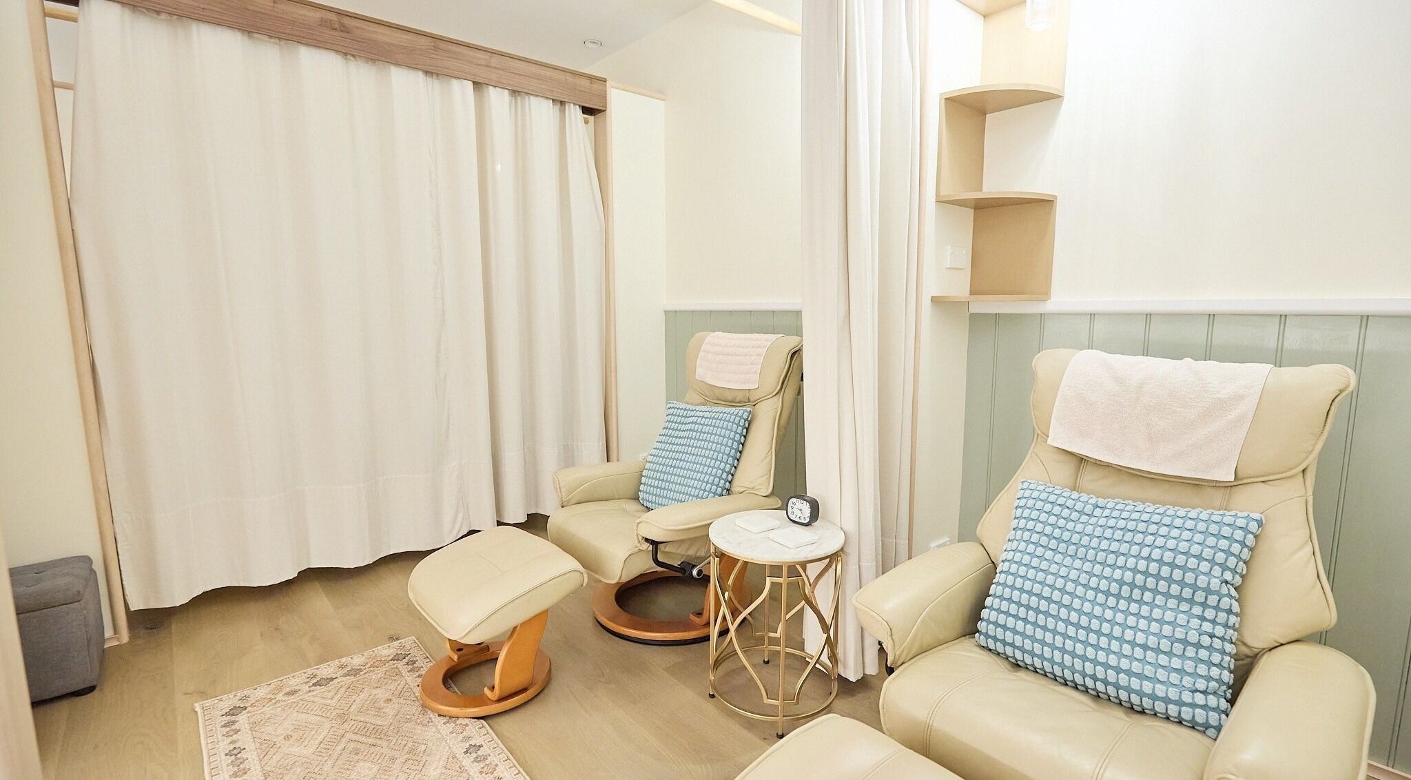 Relaxing massage chairs at Siam Tara Thai Massage On Transvaal Avenue, Double Bay, New South Wales, AU.