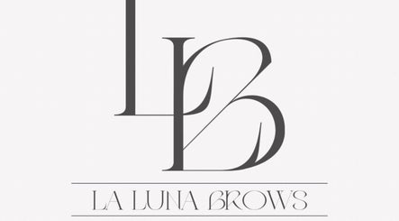 La Luna Brows