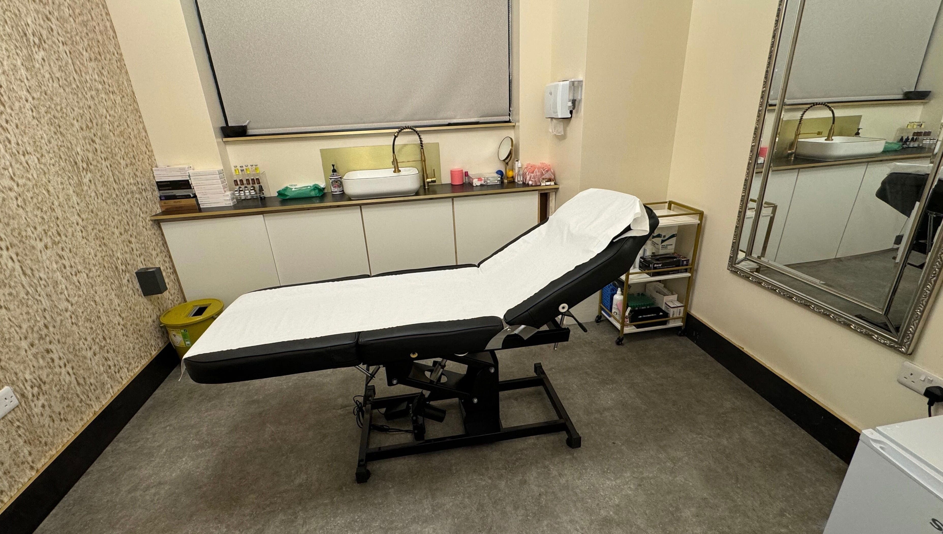 Relaxing treatment room at Zen Aesthetics Mcr, Manchester, England, GB. Perfect for wellness and beauty services.