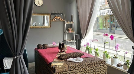 Therapeutic Thai Massage & Nails Norwich صورة 2