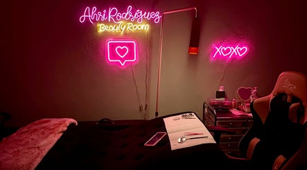 AR Beauty Room