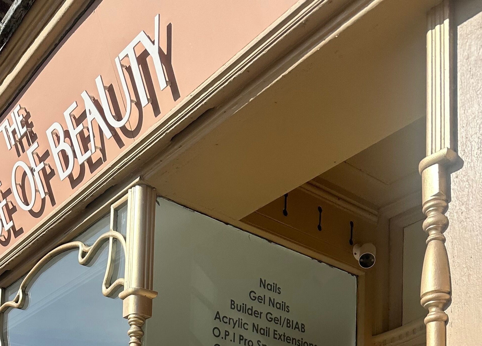 The House of Beauty, Crowle entrance, showcasing its elegant facade in Crowle, England, GB.