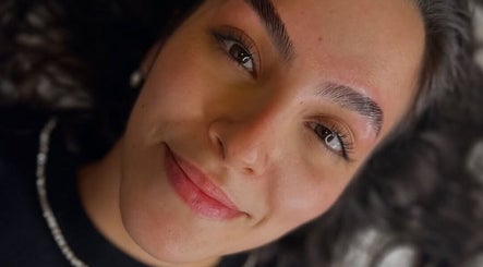 EWELLIN JORDÃO | Beauty Academy图像3