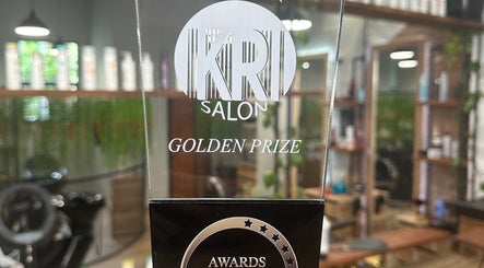 Kri Salon, bilde 2