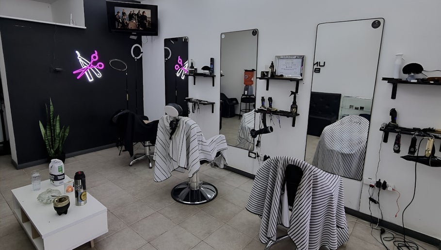 Universe Barber Shop image 1