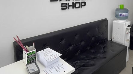 Universe Barber Shop image 3