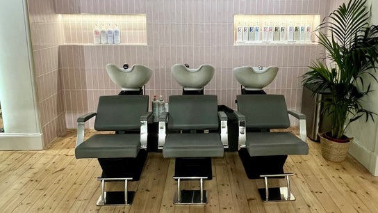 Calder & Calder Hairdressing