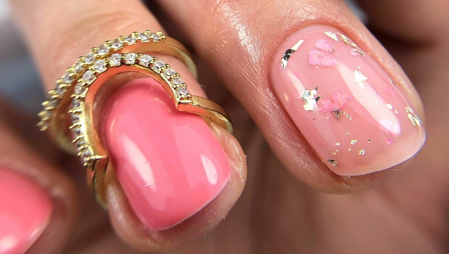 Manicure ruso-Pedicure Jorzpao.nails billede 1