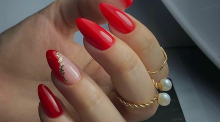 Manicure ruso image 2