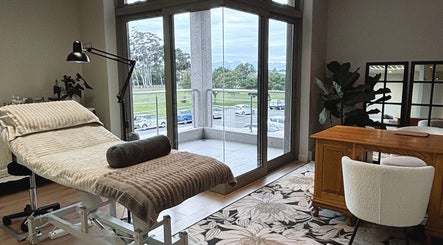 Dr Michelle Fourie Aesthetics image 2