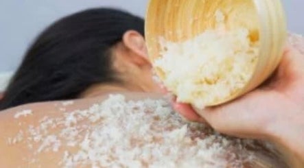 Body scrub treatment at Rue’s_beauty_studio, Cape Town, Western Cape, ZA for radiant skin.
