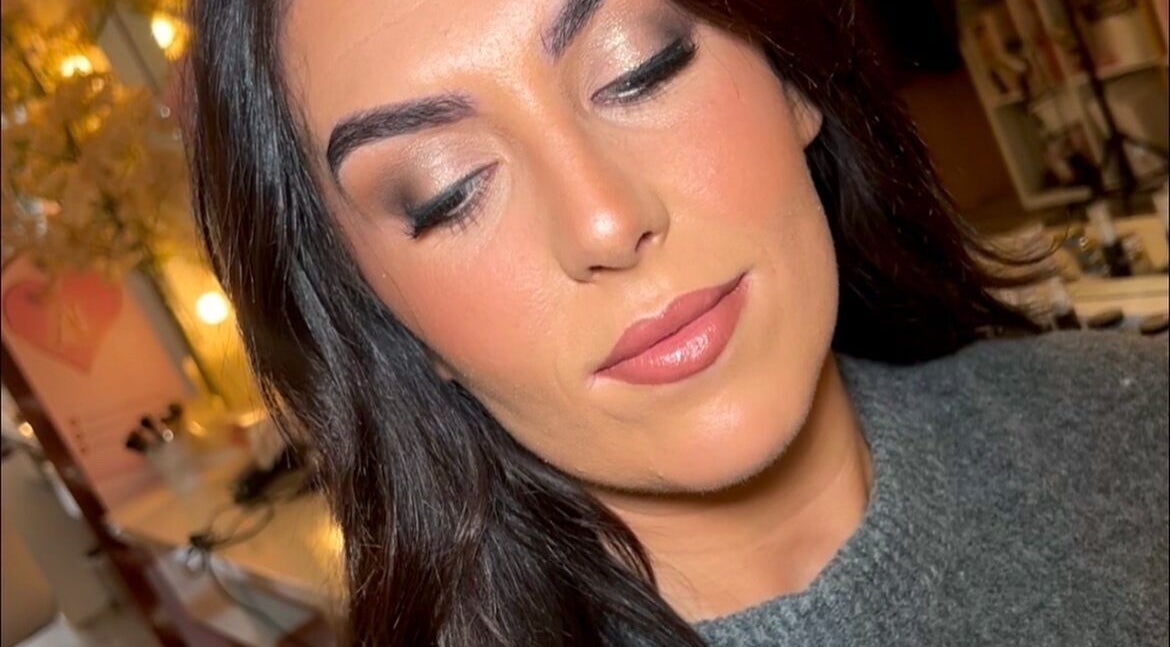 Elegant makeup look by Makeup by Lynne in Sligo, County Sligo, IE, highlighting flawless skin and soft pink lips.