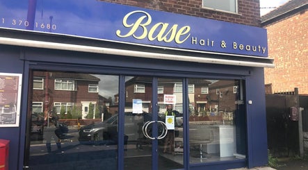 Base Hair and Beauty, bilde 2