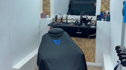 Vivid Mobile Barbers