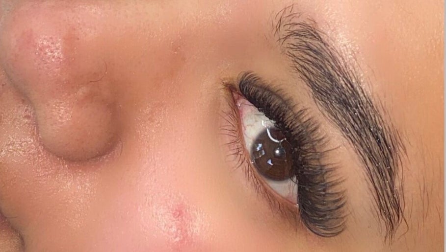 Legacys Lashes – kuva 1