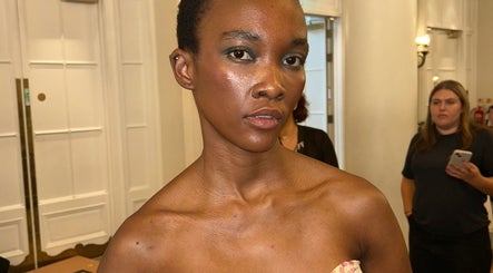 Set To Glam imagine 3