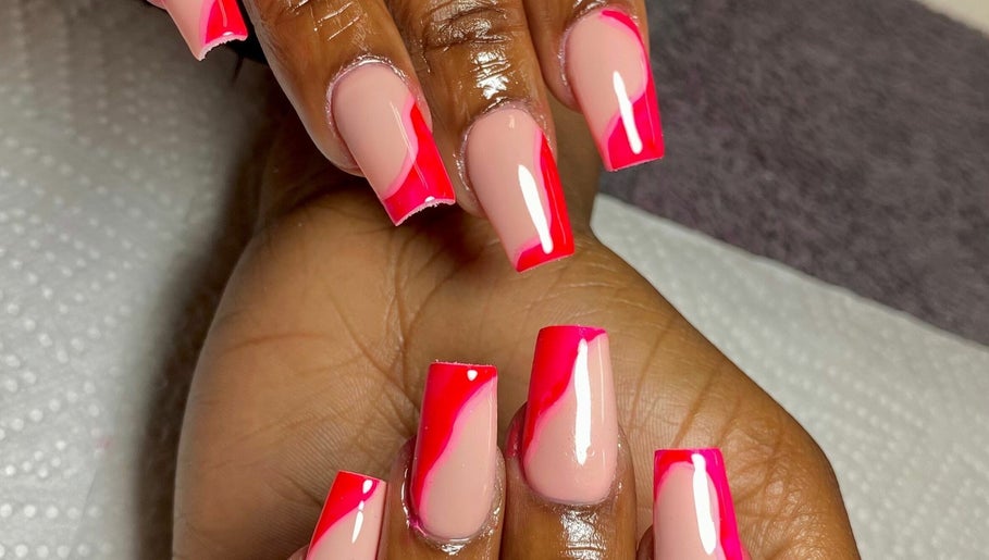 Polish Hub Nails image 1