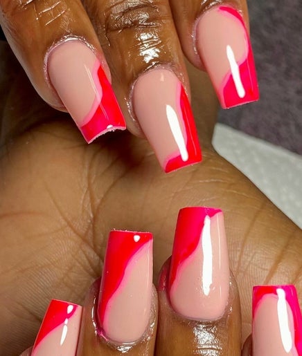 Polish Hub Nails image 2