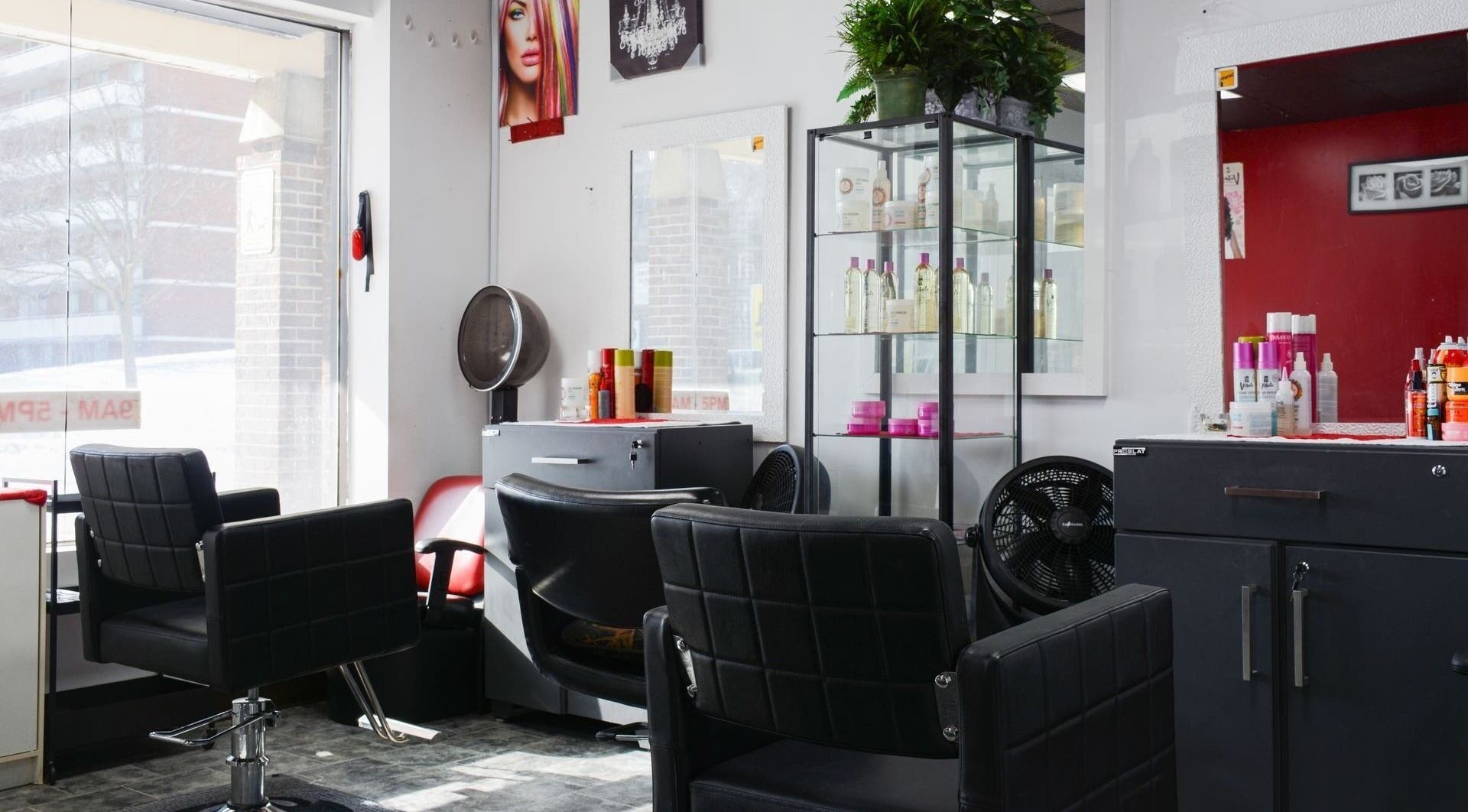 Chic salon chairs at Hair N Extensions Boutique | North York, Toronto, Ontario, CA for beauty treatments.
