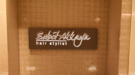 Immagine 2, Sabit Akkaya Men Salon