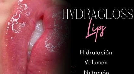 Labios hidragloss en RR BEAUTY STUDIO 💫, San Pedro De Macorís, DO. Belleza y nutrición en cada aplicación.