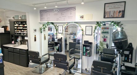 Lucie and Lynn Hair Salon