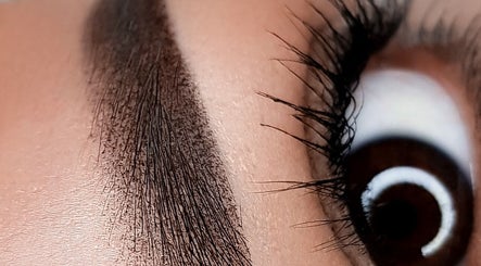 AG Permanent Makeup Enfield, bilde 2