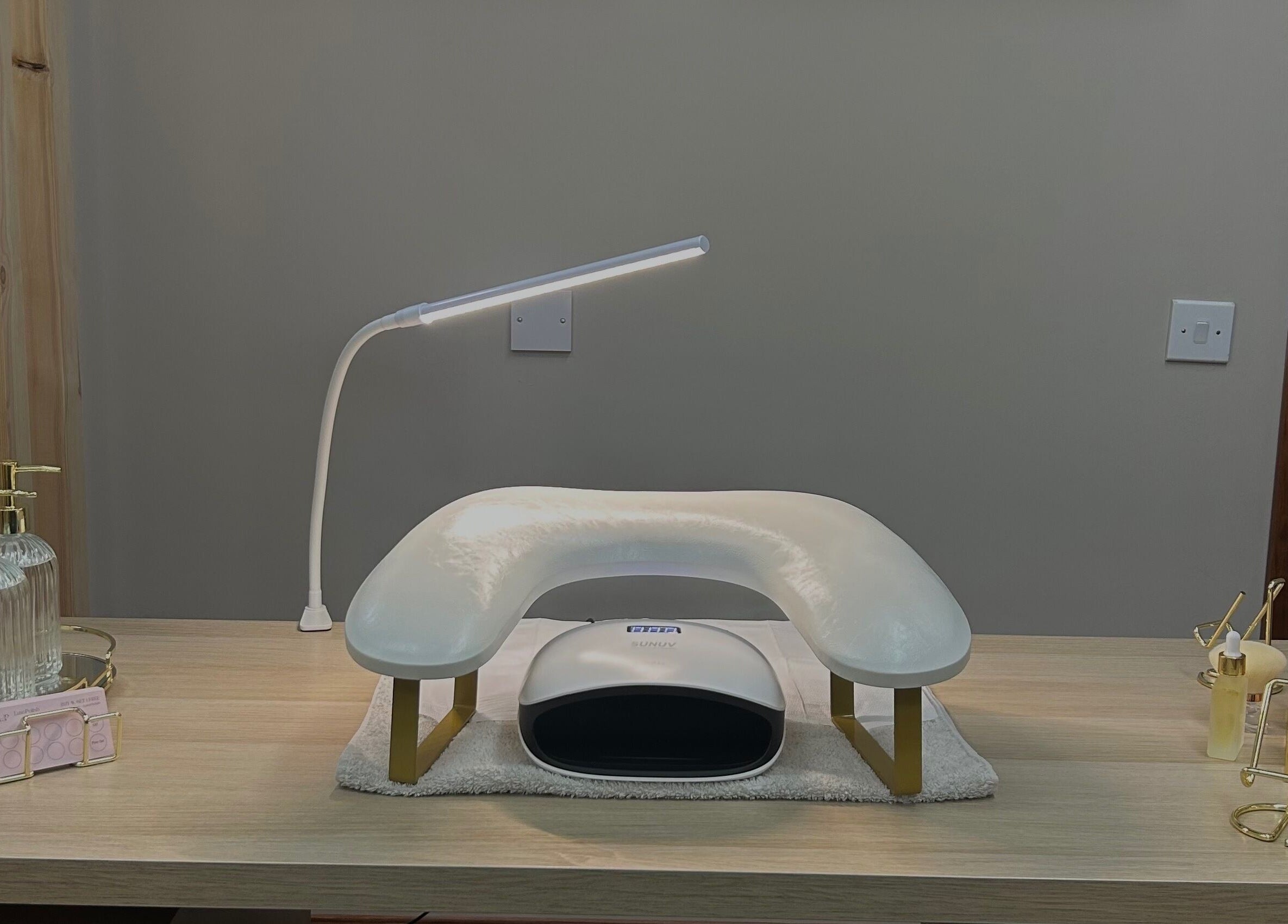 LuxoPolish nail station with sleek decor in Castlethorpe, England, GB.