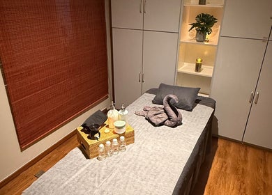 Relaxing massage room at Sima Wellness Centre - Kiulap (Male Only), Bandar Seri Begawan, Brunei-muara District, BN.