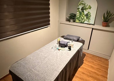 Sima Wellness Centre - Kiulap offers a cozy massage room in Bandar Seri Begawan, Brunei-muara District, BN.