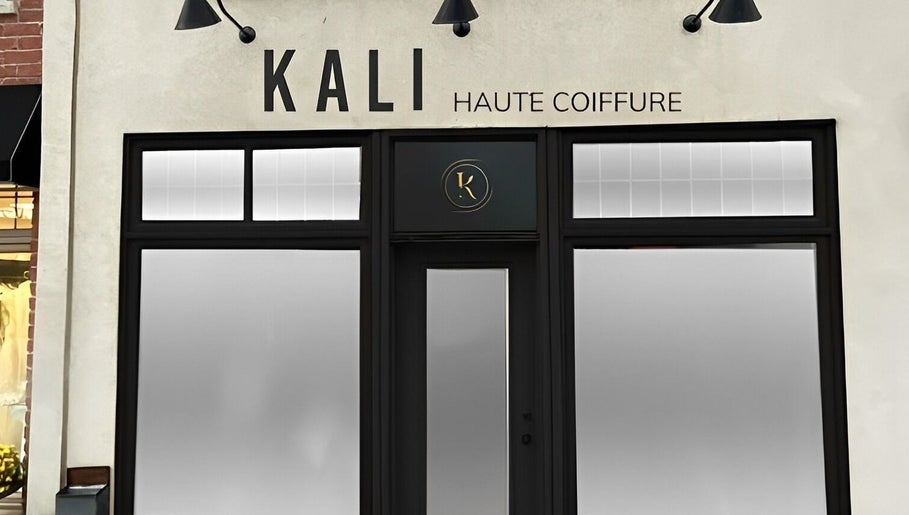 Kali Coiffure / The Styling Lab image 1