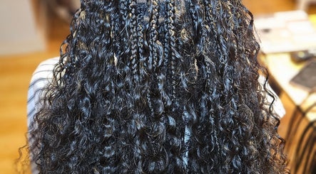 Intricate braiding at MHM Braids Studio, Dublin, County Dublin, IE.