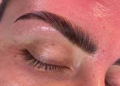 Expertly shaped eyebrows at Mary and Rose, Portsmouth, England, GB. Ideal for beauty and wellness seekers.