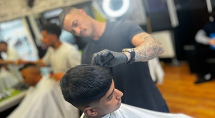 Crazy Cut’s