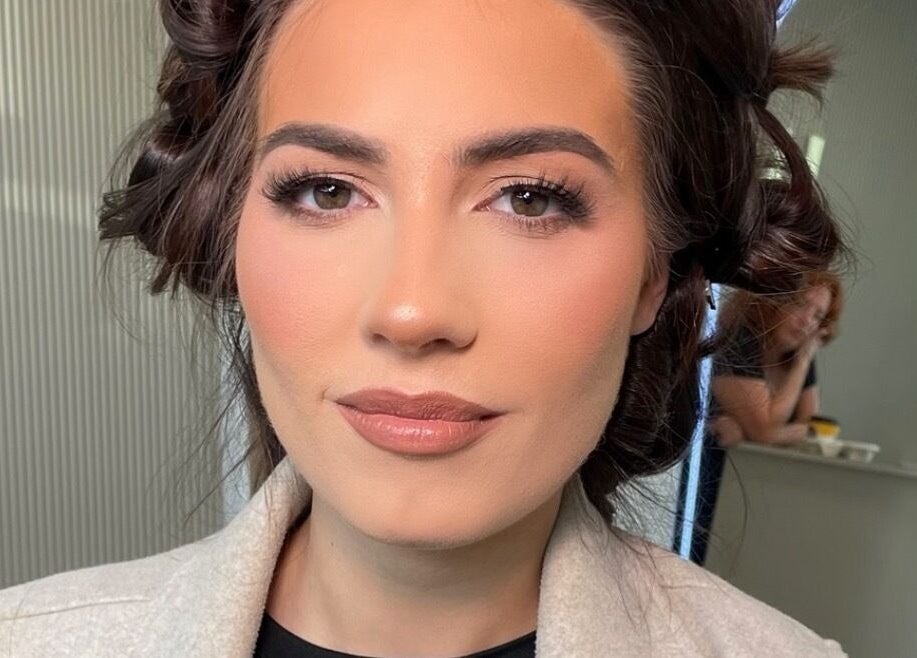 Elegant makeup at Lux&co Beauty Bar in Cardiff, Wales, GB. Showcasing expertly applied cosmetics for a radiant look.