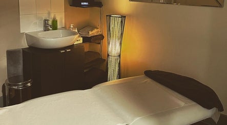 The Haven Beauty Room - Midhurst image 3