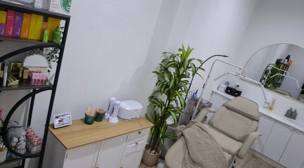 Relaxing treatment room at Shh Beauty Secrets, Croydon, Victoria, AU with modern amenities and lush decor.