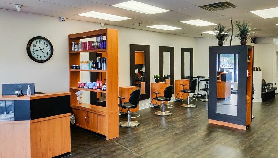 Hairworks Salon Mississauga image 1