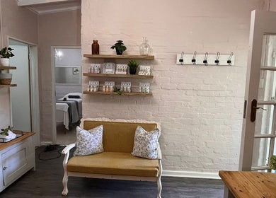 Cozy lounge area at Mist Spa, Misty Mountain Reserve, Garden Route, Eastern Cape, ZA, with elegant decor.