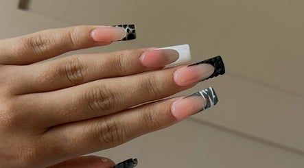 Nails by Via image 2