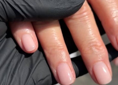 Elegant manicured nails at Sweet Escapes Beauty & Wellbeing, Rolleston-on-dove, England, GB.