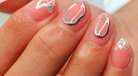 Hale Nails and Beauty图像3