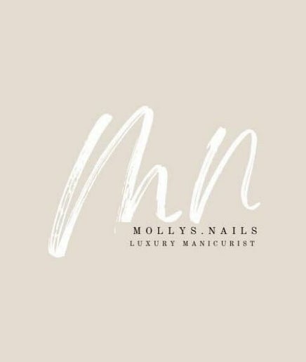Mollys Nails Bild 2