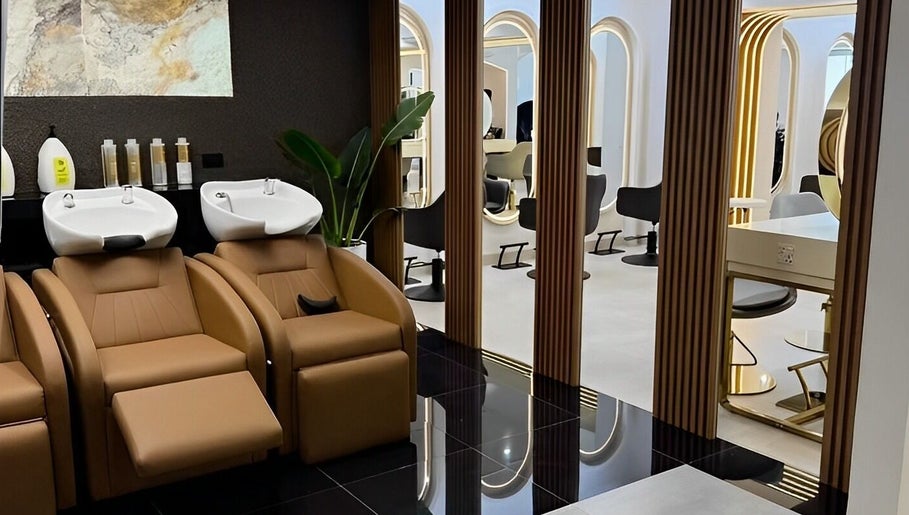 LILITH BEAUTY LOUNGE MIRAFLORES – obraz 1