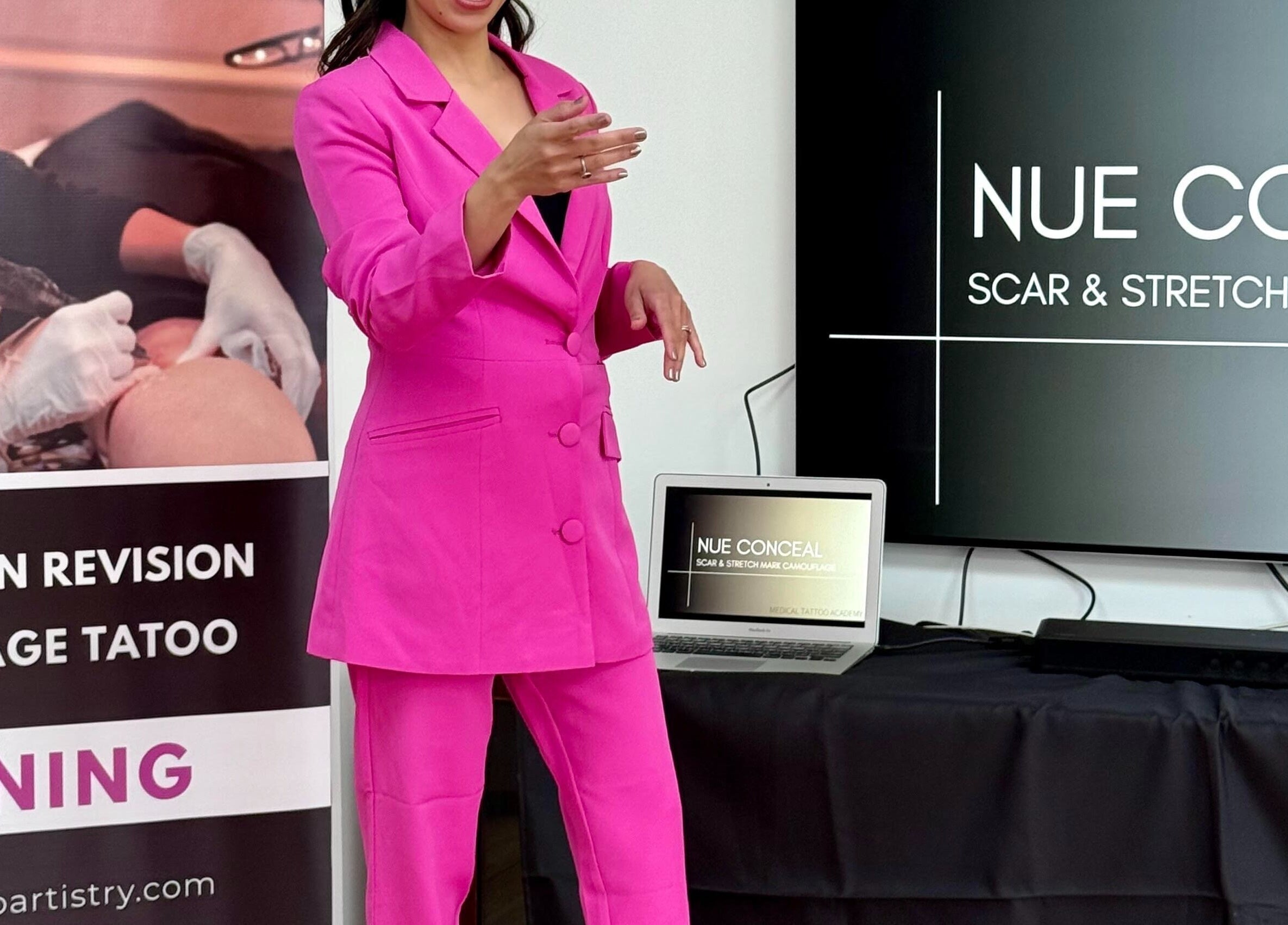 Presentation at Lorraine Lorzano Artistry, Downer, ACT, AU showcasing scar revision techniques.