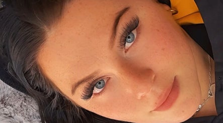 Lashed by London image 2