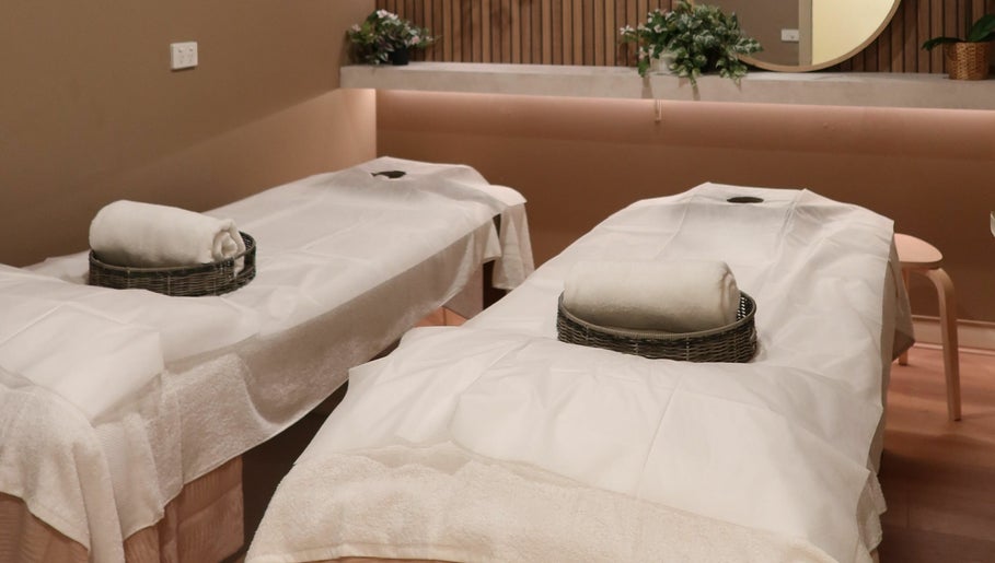 Thai Oasis Massage and Spa image 1